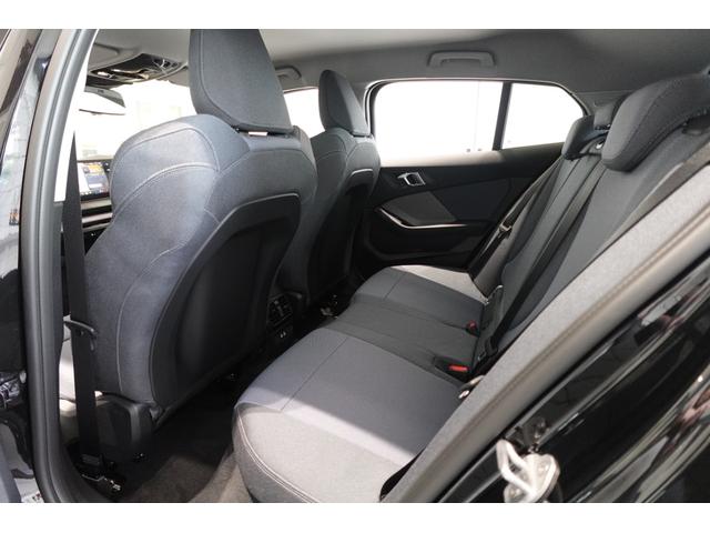 １シリーズ １２０ｄ　元デモカー　ハイラインパッケージ　テクノロジーパッケージ　エコニアバイカラーシート　ｈａｒｍａｎ／ｋａｒｄｏｎスピーカー　全方位カメラ　ワイヤレスチャージング　ヘッドアップディスプレイ　認定中古車（24枚目）