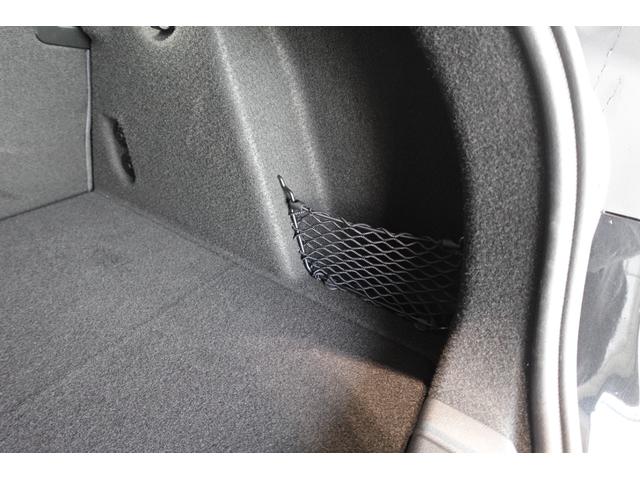 １シリーズ １２０ｄ　元デモカー　ハイラインパッケージ　テクノロジーパッケージ　エコニアバイカラーシート　ｈａｒｍａｎ／ｋａｒｄｏｎスピーカー　全方位カメラ　ワイヤレスチャージング　ヘッドアップディスプレイ　認定中古車（27枚目）