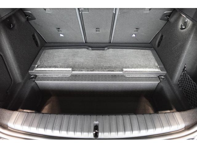 １シリーズ １２０ｄ　元デモカー　ハイラインパッケージ　テクノロジーパッケージ　エコニアバイカラーシート　ｈａｒｍａｎ／ｋａｒｄｏｎスピーカー　全方位カメラ　ワイヤレスチャージング　ヘッドアップディスプレイ　認定中古車（28枚目）