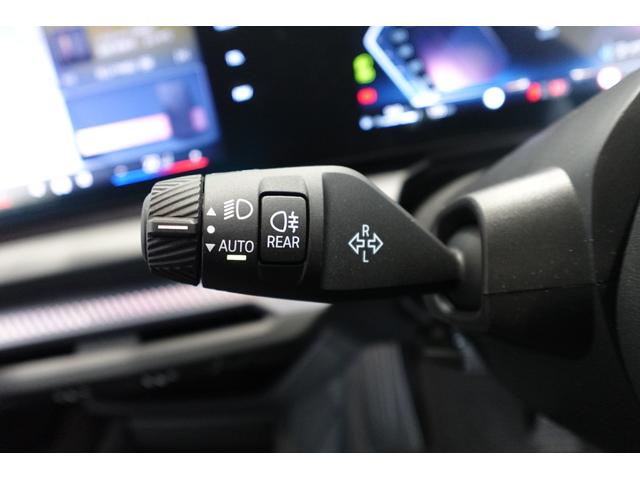 １シリーズ １２０ｄ　元デモカー　ハイラインパッケージ　テクノロジーパッケージ　エコニアバイカラーシート　ｈａｒｍａｎ／ｋａｒｄｏｎスピーカー　全方位カメラ　ワイヤレスチャージング　ヘッドアップディスプレイ　認定中古車（41枚目）