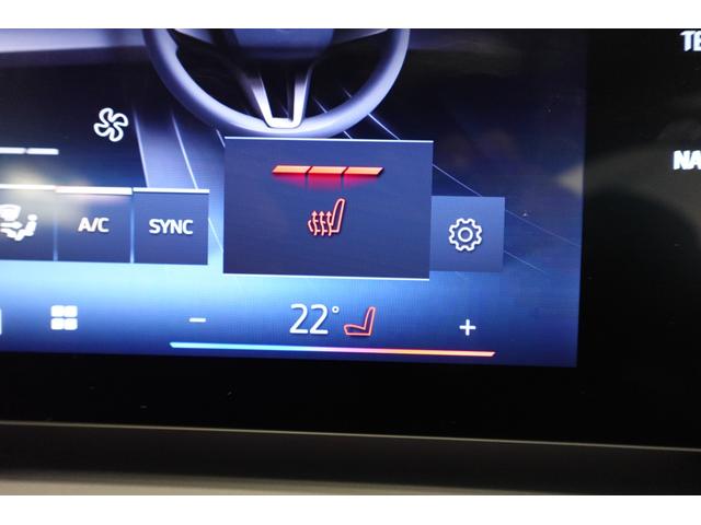 １シリーズ １２０ｄ　元デモカー　ハイラインパッケージ　テクノロジーパッケージ　エコニアバイカラーシート　ｈａｒｍａｎ／ｋａｒｄｏｎスピーカー　全方位カメラ　ワイヤレスチャージング　ヘッドアップディスプレイ　認定中古車（53枚目）