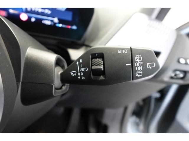 １シリーズ １２０ｄ　元デモカー　テクノロジーパッケージ　全方位カメラ　ヘッドアップディスプレイ　ワイヤレスチャージング　シートヒーター　ブラインドスポットモニター　電動リアゲート　アダプティブヘッドライト　認定中古車（43枚目）