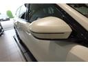 ■Innovection BMWオリジナル・ボディ・コーティング新車時の深い光沢と重厚な艶をいつまでも。革新的な(Innovative)リアクティブポリマー技術により、塗装面を長期間保護します。