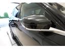 ドイツ本社と同様の教育、訓練を受けたBMW専門のメカニックが100項目にも上がるポイントを徹底的にチェック。交換基準に達した部品があればBMW純正部品を使用し整備した後にお客様に引渡しとなります。