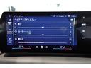 １２０ｄ　元デモカー　ハイラインパッケージ　テクノロジーパッケージ　エコニアバイカラーシート　ｈａｒｍａｎ／ｋａｒｄｏｎスピーカー　全方位カメラ　ワイヤレスチャージング　ヘッドアップディスプレイ　認定中古車（58枚目）