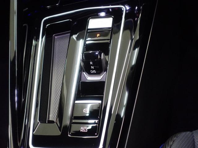 ゴルフＲ ２０イヤーズ　ＶＷ認定中古車　純正ナビ　バックカメラ　ブラインドスポットモニター　ＬＥＤヘッドライト　運転席パワーシート　シートヒーター　デジタルメーター　スペアキー　純正アルミホイール（28枚目）