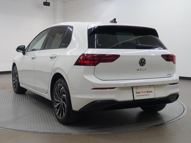 VOLKSWAGEN GOLF ETSI ACTIVE PLATINUM EDITION