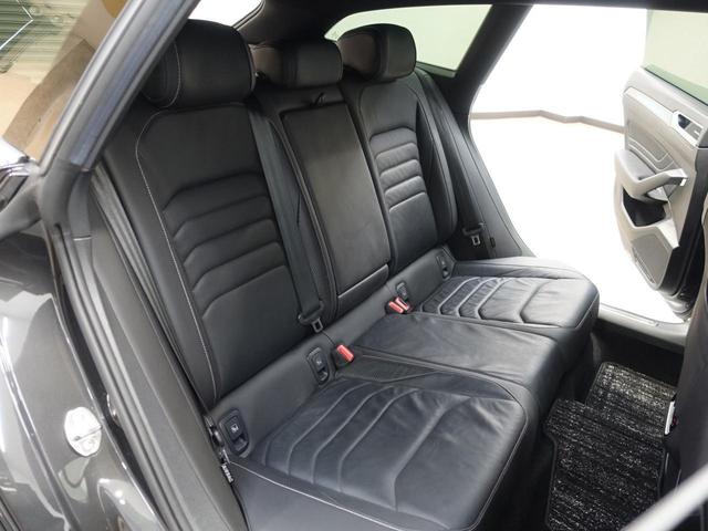 アルテオン シューティングブレーク ＴＳＩ　４モーション　Ｒラインアドバンス（9枚目）