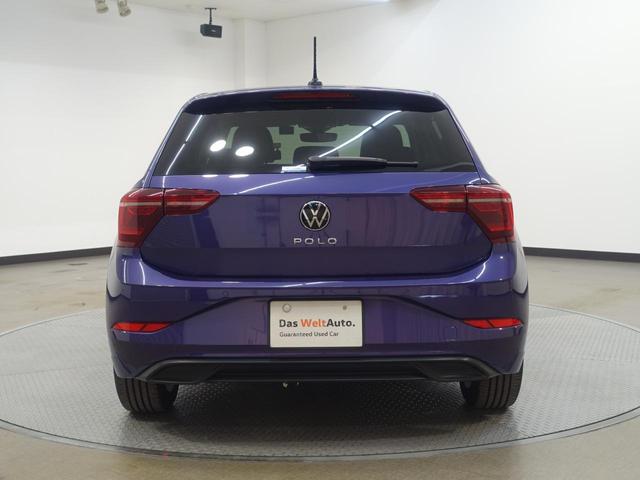 ポロ TSIスタイル VW認定中古車 純正ナビ 置くだけ充電 パークアシスト BSM LEDヘッドライト クルーズコントロール ETC 純正アルミホイール(6枚目)