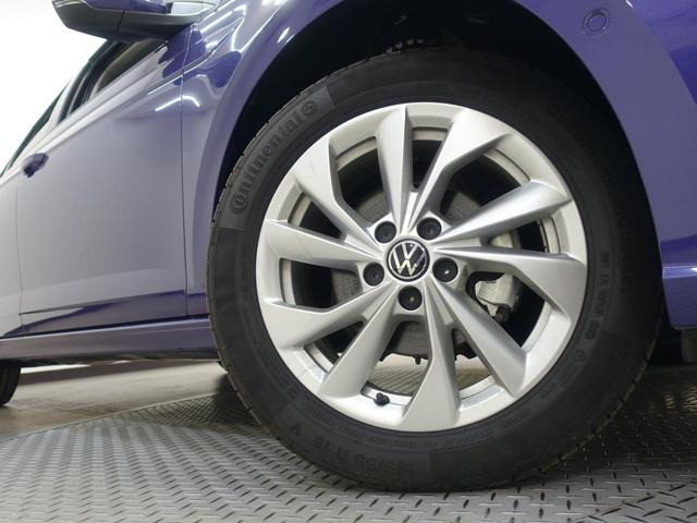 ポロ TSIスタイル VW認定中古車 純正ナビ 置くだけ充電 パークアシスト BSM LEDヘッドライト クルーズコントロール ETC 純正アルミホイール(30枚目)