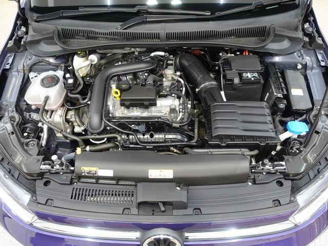 ポロ TSIスタイル VW認定中古車 純正ナビ 置くだけ充電 パークアシスト BSM LEDヘッドライト クルーズコントロール ETC 純正アルミホイール(31枚目)
