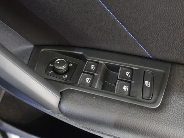 ティグアン R VW認定中古車 純正ナビ フルセグTV パノラマモニター BSM パワーバックドア BSM シートヒーター デジタルメーター 100V電源 スペアキー LEDヘッドライト 純正アルミホイール(26枚目)