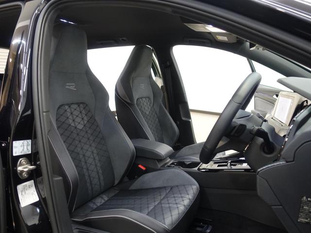 シックな色合いのフロント回り！