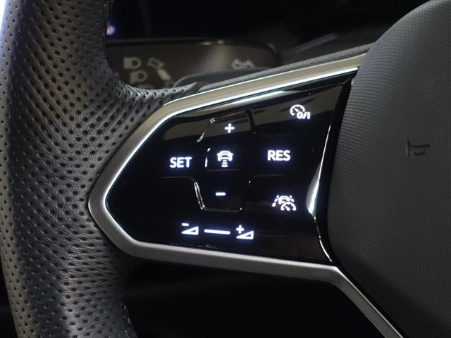 クルーズコントロールは追従式！高速道路の運転も楽々！