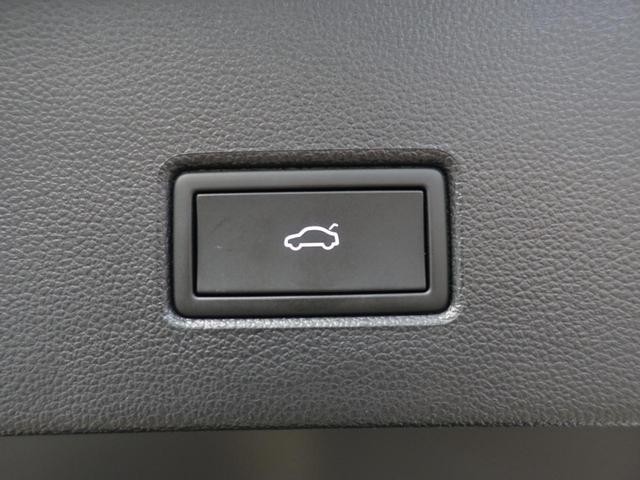 Ｔ－ロック ＴＳＩ　スタイルデザインパッケージ　ＶＷ認定中古車　ワンオーナー　純正ナビ　バックカメラ　パワーバックドア　ブラインドスポットモニター　クルーズコントロール　スペアキー　デジタルメーター　ＬＥＤヘッドライト　ＥＴＣ　純正アルミホイール（11枚目）