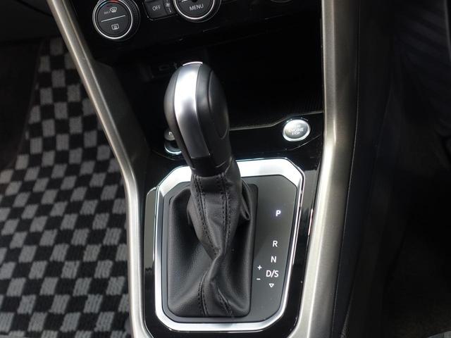Ｔ－ロック ＴＳＩ　スタイルデザインパッケージ　ＶＷ認定中古車　ワンオーナー　純正ナビ　バックカメラ　パワーバックドア　ブラインドスポットモニター　クルーズコントロール　スペアキー　デジタルメーター　ＬＥＤヘッドライト　ＥＴＣ　純正アルミホイール（19枚目）