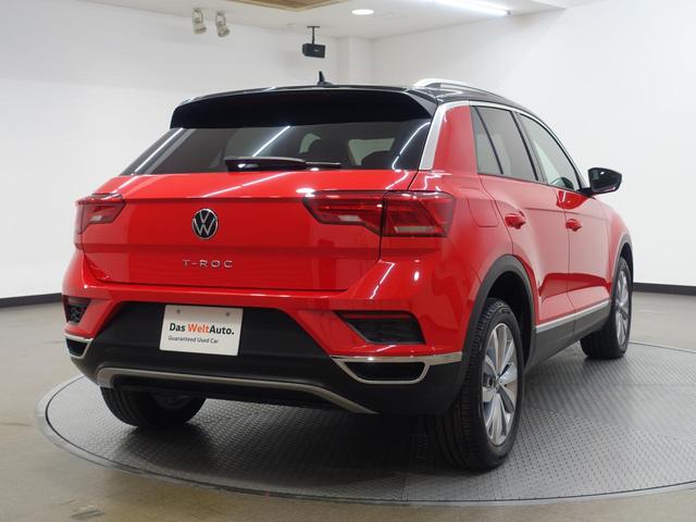T-ロック TDI スタイルデザインパッケージ VW認定中古車 ワンオーナー 純正ナビ バックカメラ パワーバックドア ブラインドスポットモニター クルーズコントロール スペアキー デジタルメーター LEDヘッドライト ETC 純正アルミホイール(5枚目)