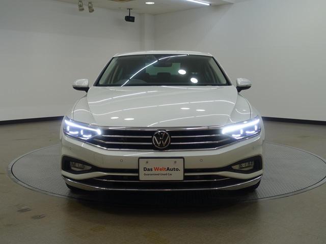 パサート TDIエレガンスアドバンス VW認定中古車 純正ナビ アラウンドビューモニター D席パワーシート ブラインドスポットモニター パワーバックドア LEDヘッドライト ETC スペアキー デジタルメーター 純正アルミホイール(3枚目)