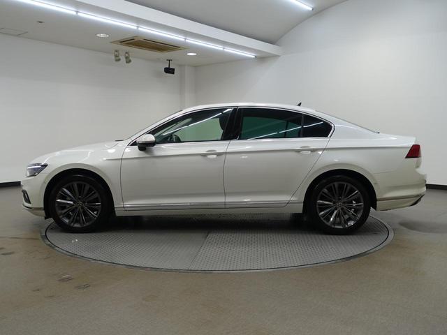 パサート TDIエレガンスアドバンス VW認定中古車 純正ナビ アラウンドビューモニター D席パワーシート ブラインドスポットモニター パワーバックドア LEDヘッドライト ETC スペアキー デジタルメーター 純正アルミホイール(4枚目)