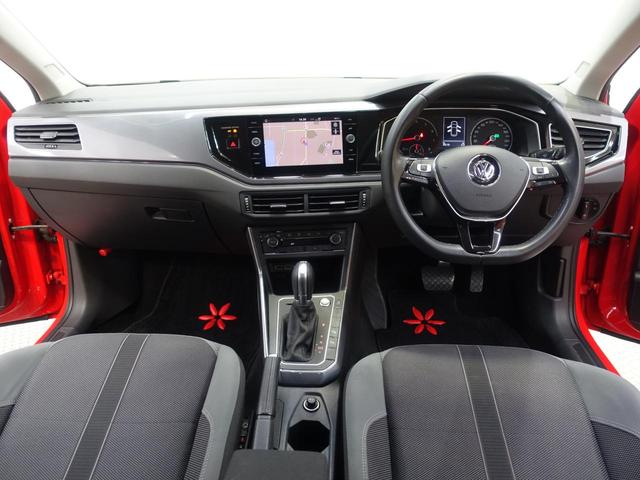 ポロ TSIハイライン VW認定中古車 純正ナビ バックカメラ ブラインドスポットモニター コーナーセンサー LEDヘッドライト クルーズコントロール 純正アルミホイール ETC(11枚目)