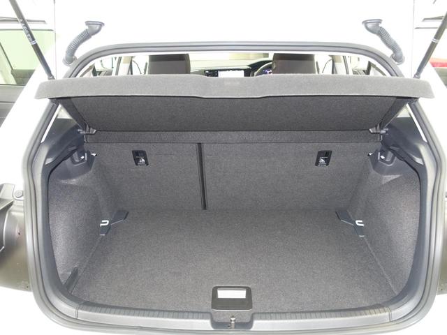 ポロ TSIアクティブ VW認定中古車 純正ナビ バックカメラ パークディスタンスコントロール クルーズコントロール LEDヘッドライト スペアキー 純正アルミホイール ETC(8枚目)