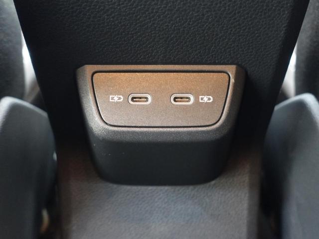 ポロ TSIアクティブ VW認定中古車 純正ナビ バックカメラ パークディスタンスコントロール クルーズコントロール LEDヘッドライト スペアキー 純正アルミホイール ETC(11枚目)