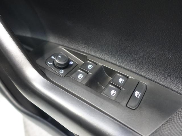ポロ TSIアクティブ VW認定中古車 純正ナビ バックカメラ パークディスタンスコントロール クルーズコントロール LEDヘッドライト スペアキー 純正アルミホイール ETC(24枚目)