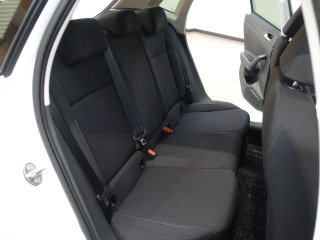 ���ЃN���[�j���O�H��ɂĂ܂�܂�N���[�j���O���s���A�����O���G���W�����[���〈���Ȃ��ו��܂ł��܂Ȃ���򂵂Ă���܂��B