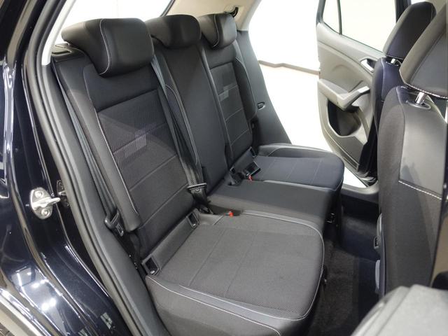 ���ЃN���[�j���O�H��ɂĂ܂�܂�N���[�j���O���s���A�����O���G���W�����[���〈���Ȃ��ו��܂ł��܂Ȃ���򂵂Ă���܂��B