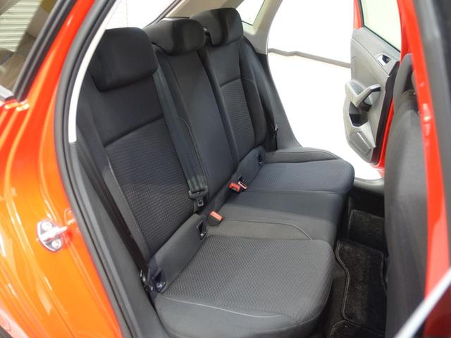 ���ЃN���[�j���O�H��ɂĂ܂�܂�N���[�j���O���s���A�����O���G���W�����[���〈���Ȃ��ו��܂ł��܂Ȃ���򂵂Ă���܂��B