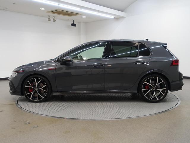 ���X�̔F�蒆�ÎԂ͉����ǎ��ԁA������Ԃ��x�[�X�Ɏ��Ђ̃����e�i���X�H��Ő�C���J�j�b�N�ɂ����O�ɓ_���A�������s���܂��̂ł����S���������B