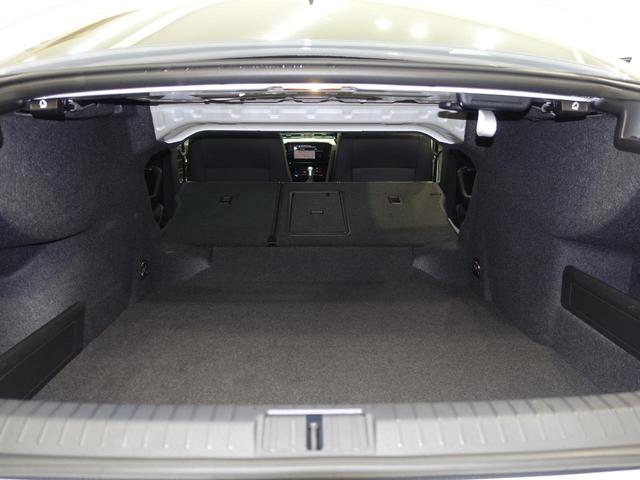 �Z�J���h�V�[�g��|���Ƃ���ɉב䂪�L���Ȃ�܂��B