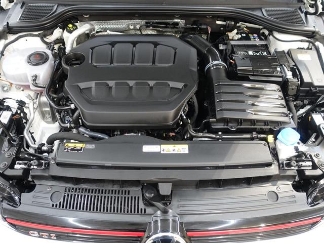 �X�|�[�e�B�ȃf�U�C���̏����A���~�z�C�[�������ł��I�������H�𑖂�ۂɂ��������V�b�J���x���Ă���܂��I