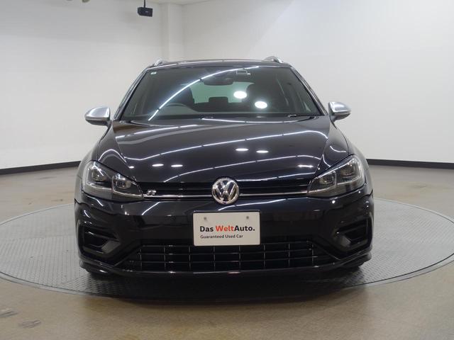 ���X�̓t�H���N�X���[�Q�����K�f�B�[���[�̔��X�ł��B