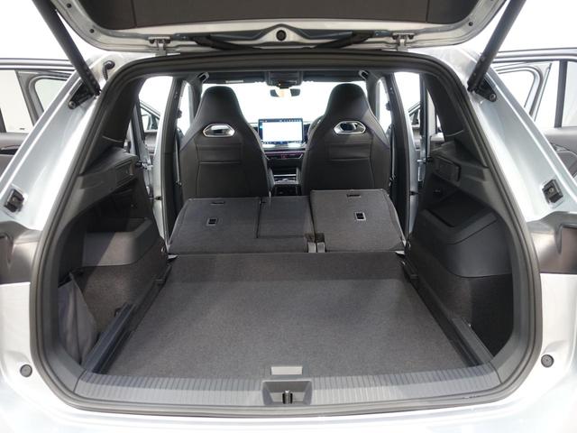 �Z�J���h�V�[�g��|���Ƃ���ɉב䂪�L���Ȃ�܂��B