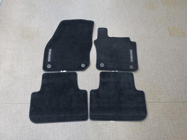 �����t���A�}�b�g�t