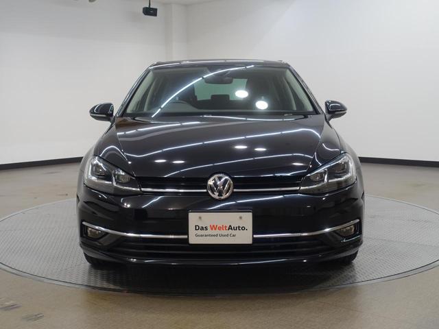 ���X�̓t�H���N�X���[�Q�����K�f�B�[���[�̔��X�ł��B