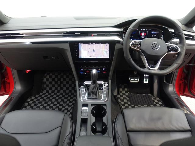 �V�b�N�ȐF�����̃t�����g���