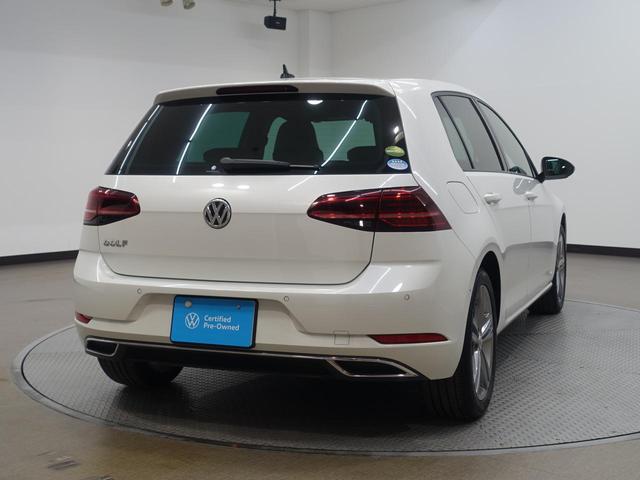 �J���[�̓I���b�N�X�z���C�g�l�n�o�d�ɂȂ�܂��B