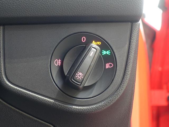 �w�b�g���C�g�̓I�[�g�@�\�t���I