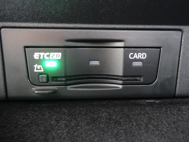 �N���[�Y�R���g���[�������ō������H�̑��s�����K�ɁI