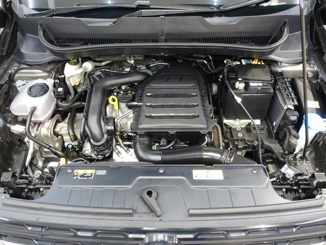 �R���p�N�g�{�f�B�ɁA�͋����G���W��