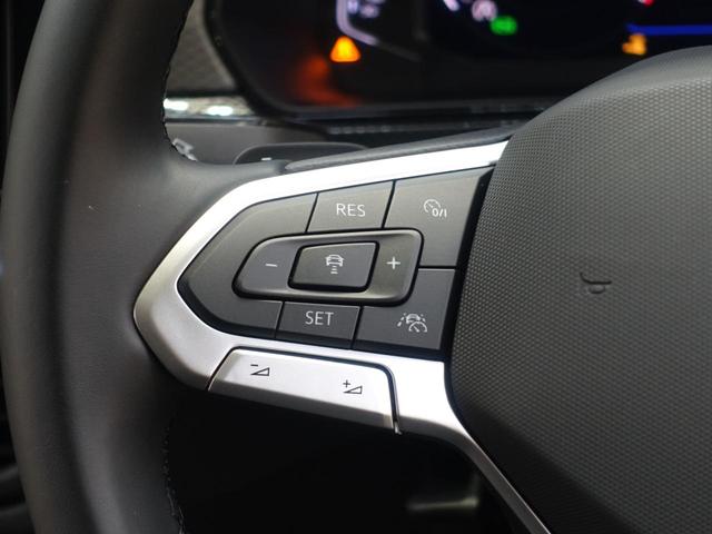 �N���[�Y�R���g���[���͒Ǐ]���I�������H�̉^�]���y�X�I