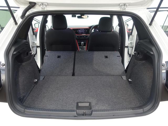 �Z�J���h�V�[�g��|���Ƃ���ɉב䂪�L���Ȃ�܂��I