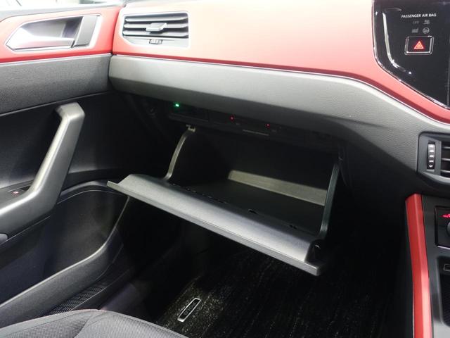 �d�s�b�̓R���\�[���{�b�N�X�̒��ɂ���܂��I