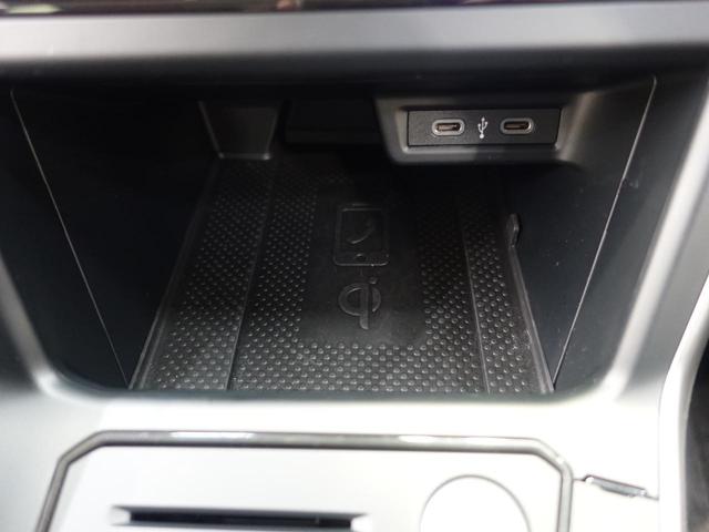 �[����u�������ŏ[�d���ł���̂ŁA�P�[�u����T������ڑ������肷���Ԃ��ȗ��ł��܂��B