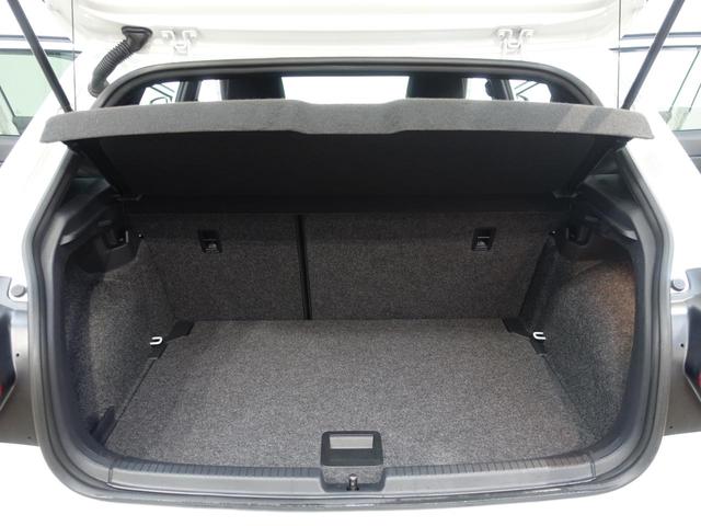 �׎��ɂ͒��g���B���g�m�J�o�[�𑕔��B�O����̎������Ղ�v���V�o�V�[�̌����h�Ɛ��ɂ����ʂ�����܂��B