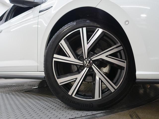 ＴＳＩ　Ｒライン　フォルクスワーゲン認定中古車保証付き　ナビオプション　　バックカメラ　ブラインドスポットモニター　ＬＥＤヘッドライト　　　Ｂｌｕｅｔｏｏｔｈ　スペアキー　純正アルミホイール（画像31）