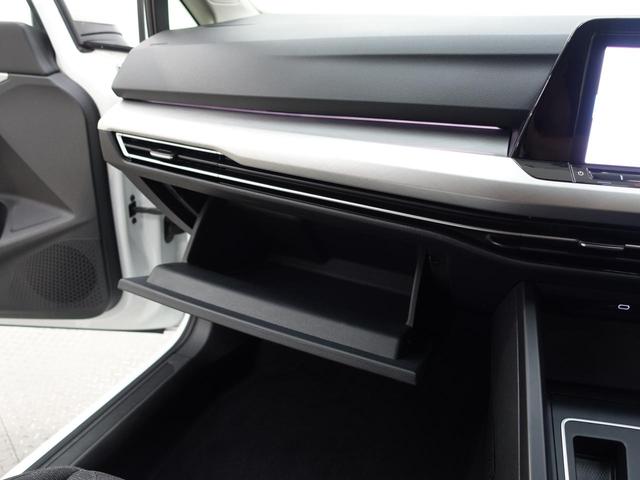 ｅＴＳＩアクティブ　フォルクスワーゲン認定中古車保証付き　ナビオプション　テクノロジーパッケージ　バックカメラ　ブラインドスポットモニター　ＬＥＤヘッドライト　Ｂｌｕｅｔｏｏｔｈ　スペアキー　純正アルミホイール（画像25）
