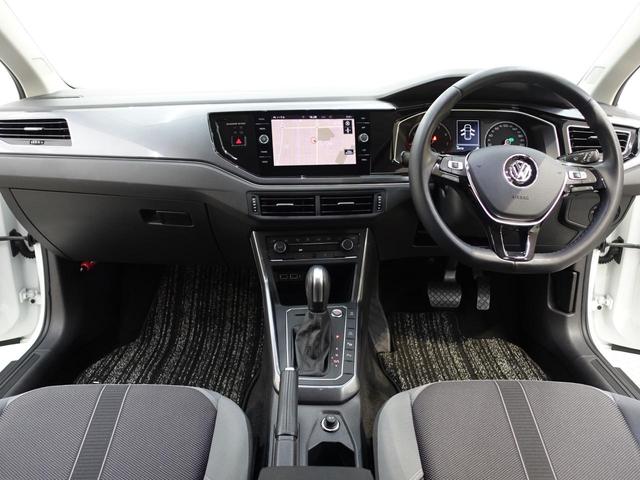 ＴＳＩ　Ｒライン　フォルクスワーゲン認定中古車保証付き　ナビオプション　セーフティーパッケージ　ＬＥＤヘッドライト　　バックカメラ　ブラインドスポットモニター　Ｂｌｕｅｔｏｏｔｈ　スペアキー　純正アルミホイール（画像6）